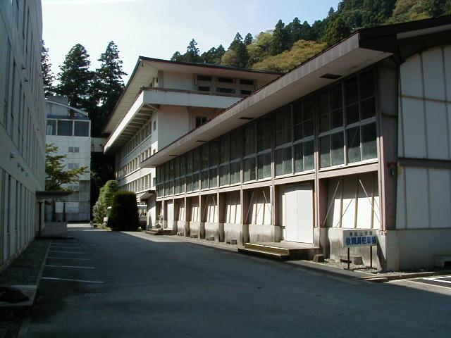 �g���R�w���Z��